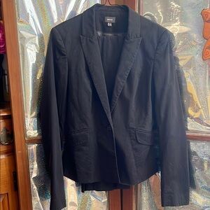 Mexx Black Blazer with Tailored Fit and Classic Lapel